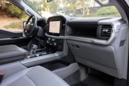 2023 Ford F-150 Lightning full