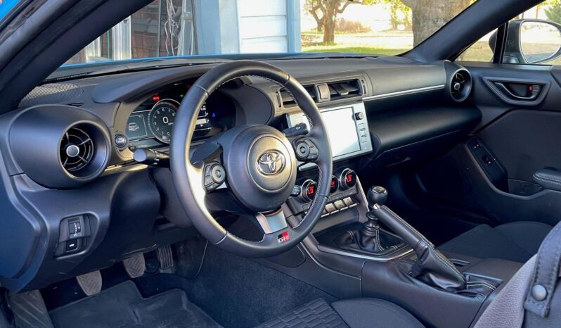 								2023 Toyota GR86 full									