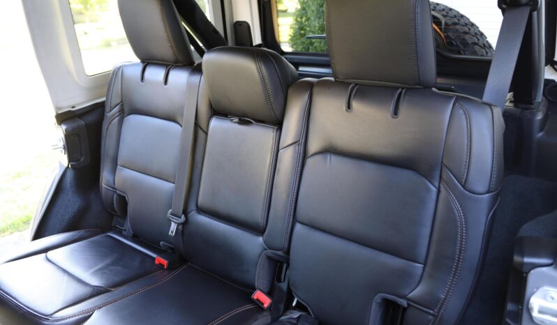 								2023 Jeep Wrangler Rubicon 392 full									