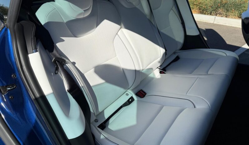 								2023 Tesla Model S Plaid full									