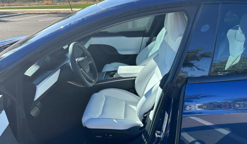 								2023 Tesla Model S Plaid full									