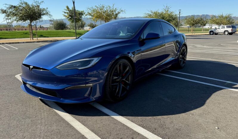 								2023 Tesla Model S Plaid full									