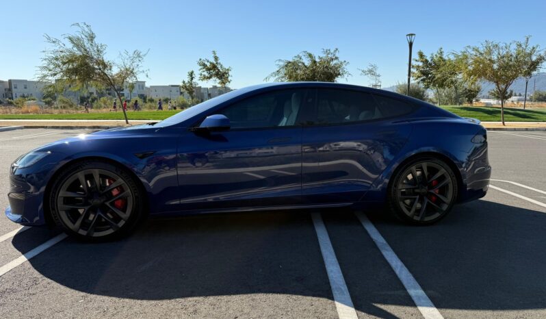 								2023 Tesla Model S Plaid full									