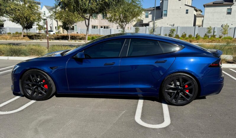 								2023 Tesla Model S Plaid full									