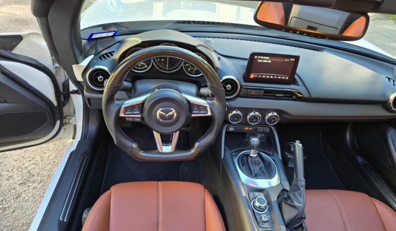 								2022 Mazda MX-5 Miata RF Grand Touring full									