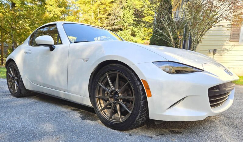 								2022 Mazda MX-5 Miata RF Grand Touring full									