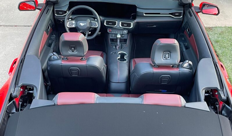 								2024 Ford Mustang GT Premium Convertible full									