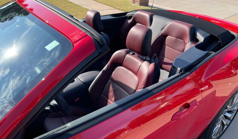 								2024 Ford Mustang GT Premium Convertible full									