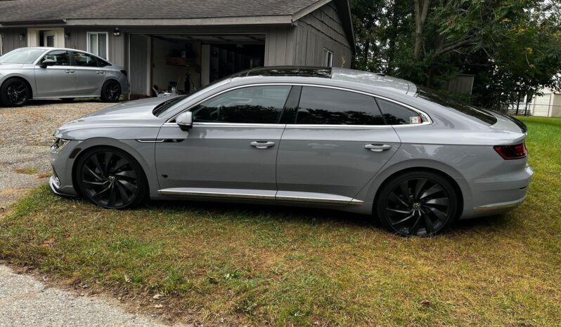 								2023 Volkswagen Arteon SEL R-Line full									