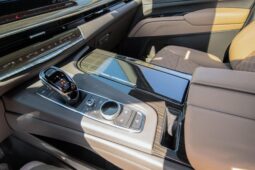 2023 Cadillac Escalade 4WD Sport full
