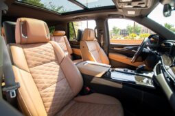 2023 Cadillac Escalade 4WD Sport full