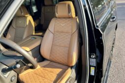 2023 Cadillac Escalade 4WD Sport full