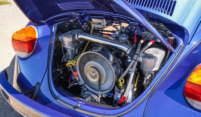 								1970 Volkswagen Beetle 5-Speed full									