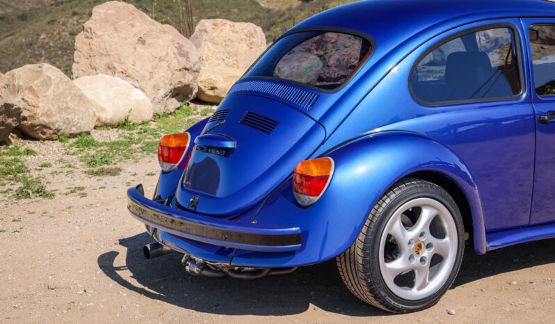 								1970 Volkswagen Beetle 5-Speed full									