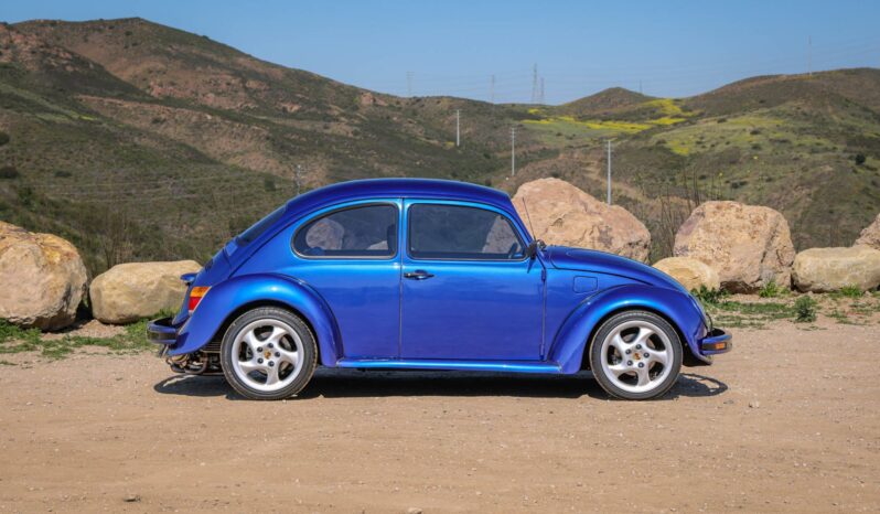 								1970 Volkswagen Beetle 5-Speed full									