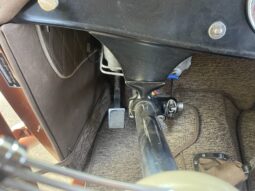 										1929 Ford Model A Tudor Sedan 5-Speed full									