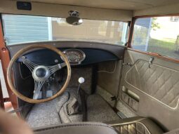 										1929 Ford Model A Tudor Sedan 5-Speed full									