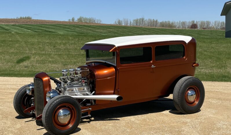 1929 Ford Model A Tudor Sedan 5-Speed 1
