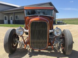 										1929 Ford Model A Tudor Sedan 5-Speed full									
