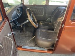 										1929 Ford Model A Tudor Sedan 5-Speed full									