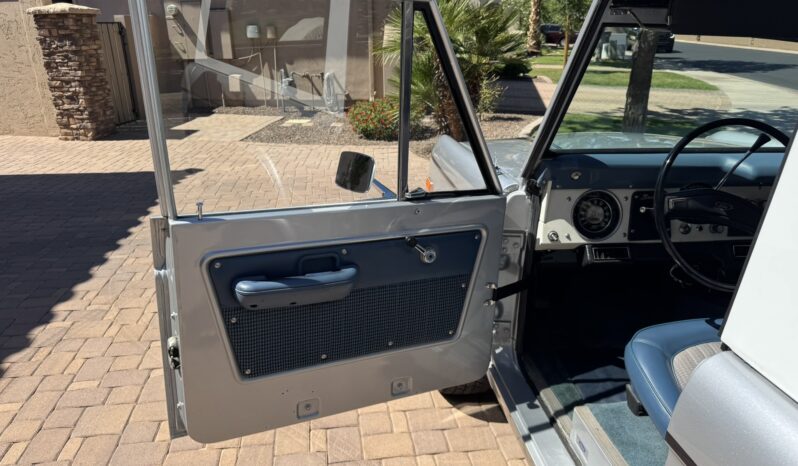 								1977 Ford Bronco Ranger 302 full									