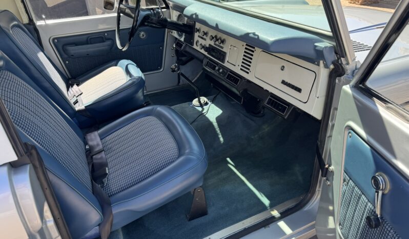 								1977 Ford Bronco Ranger 302 full									