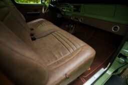 										1972 Ford F-250 Highboy-Style 4×4 full									