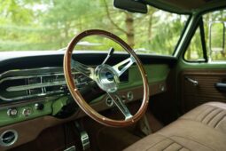 										1972 Ford F-250 Highboy-Style 4×4 full									