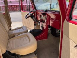 1962 Willys Jeep Station Wagon full