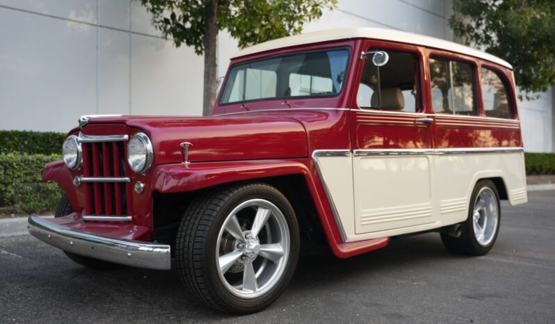 								1962 Willys Jeep Station Wagon full									