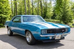 										1969 Chevrolet Camaro Z28 RS Coupe 4-Speed full									