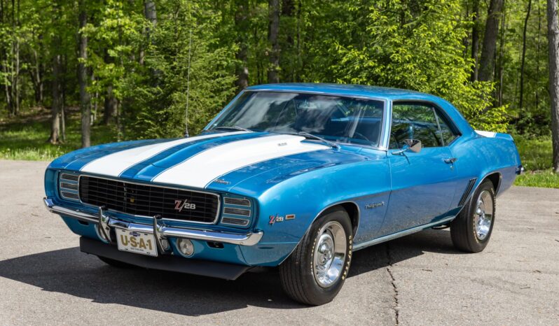 								1969 Chevrolet Camaro Z28 RS Coupe 4-Speed full									