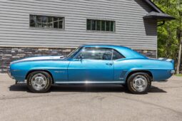 										1969 Chevrolet Camaro Z28 RS Coupe 4-Speed full									