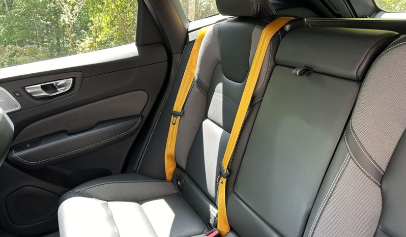 								2022 Volvo XC60 T8 Polestar Engineered Extended Range full									
