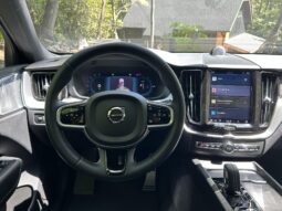 										2022 Volvo XC60 T8 Polestar Engineered Extended Range full									
