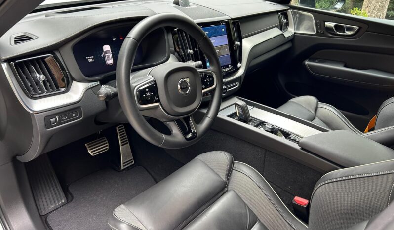								2022 Volvo XC60 T8 Polestar Engineered Extended Range full									