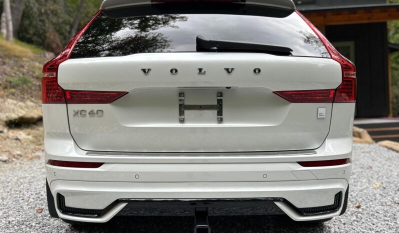 								2022 Volvo XC60 T8 Polestar Engineered Extended Range full									