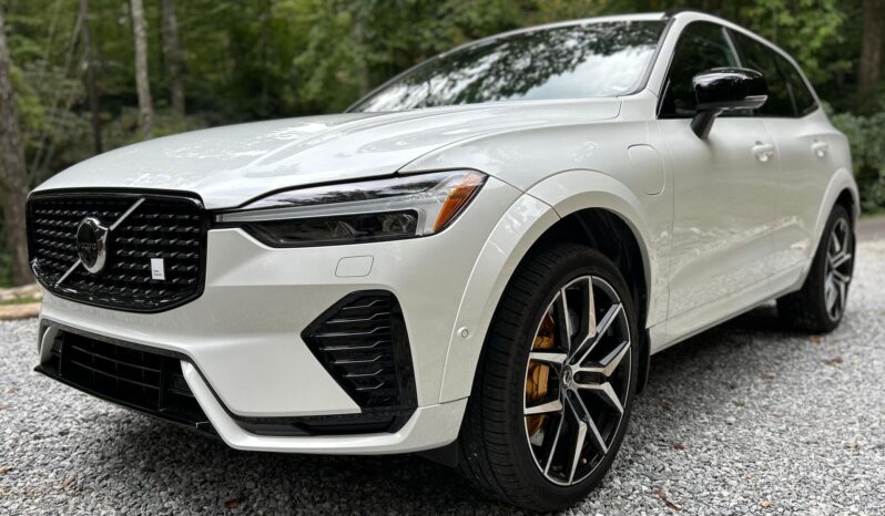 								2022 Volvo XC60 T8 Polestar Engineered Extended Range full									