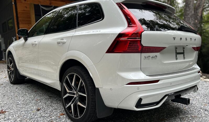 								2022 Volvo XC60 T8 Polestar Engineered Extended Range full									