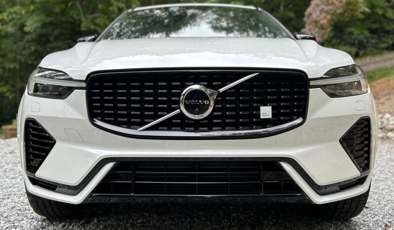 								2022 Volvo XC60 T8 Polestar Engineered Extended Range full									