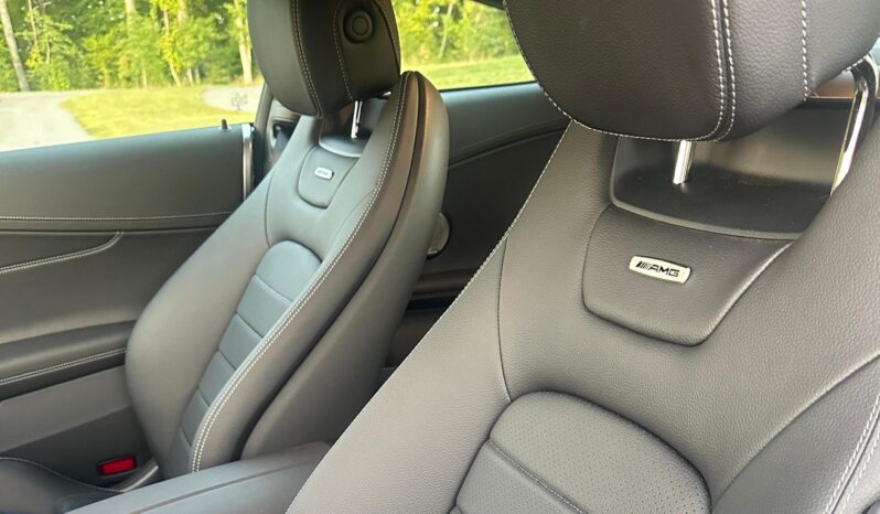 								2023 Mercedes-Benz C300 4Matic Coupe full									