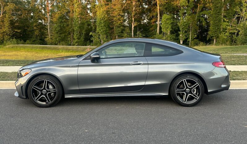 								2023 Mercedes-Benz C300 4Matic Coupe full									