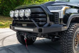 										2022 Toyota Tundra SR5 CrewMax 4×4 full									