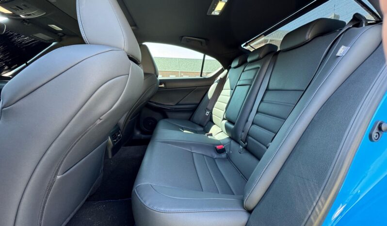 								2024 Lexus IS 500 Premium full									