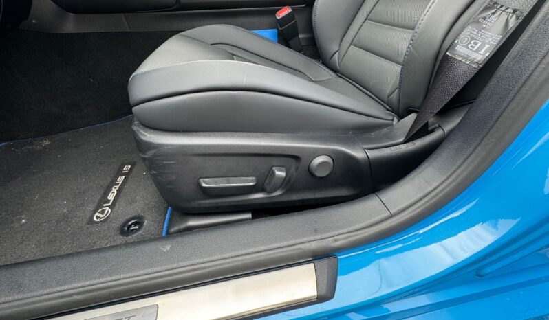 								2024 Lexus IS 500 Premium full									