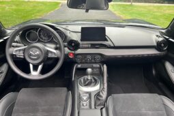 										2023 Mazda MX-5 Miata RF Club full									