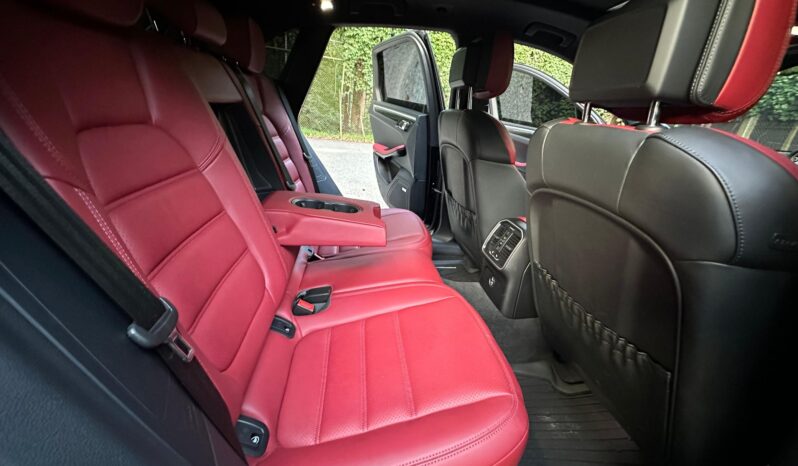 								2023 Porsche Macan GTS full									