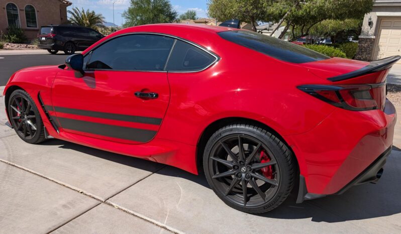 								2024 Toyota GR86 Trueno Edition full									