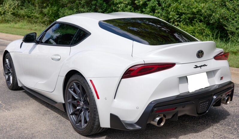 								2023 Toyota Supra 3.0 Premium full									