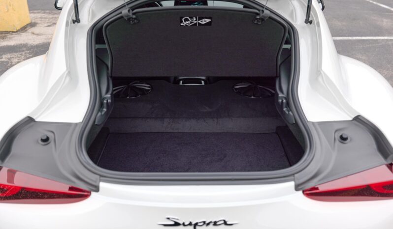 								2023 Toyota Supra 3.0 Premium full									